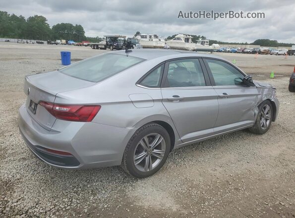 3VW7M7BU8PM009934 2023 VOLKSWAGEN JETTA Silver Tył prawy