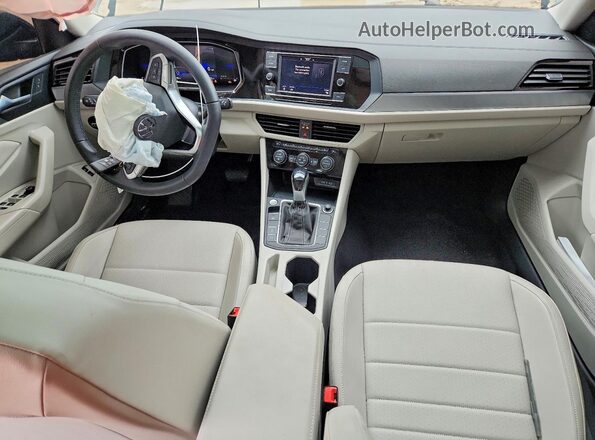 3VW7M7BU8RM070946 2024 VOLKSWAGEN JETTA Черный Вид панели приборов