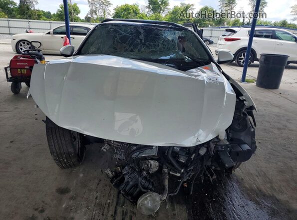 3VW7M7BUXRM058118 2024 VOLKSWAGEN JETTA White Front view