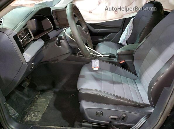 3VW7W7BU2TM025079 2026 VOLKSWAGEN JETTA Black Вид салону спереду
