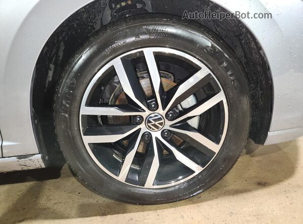 3VW7W7BU4TM042661 2026 VOLKSWAGEN JETTA Серебряный 