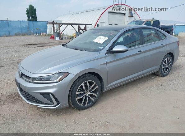 3VW7X7BU0SM069982 2025 VOLKSWAGEN JETTA Silver Przód lewy
