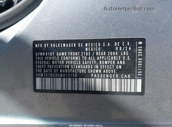 3VW7X7BUXSM013158 2025 VOLKSWAGEN JETTA Silver Vista del compartimento del motor