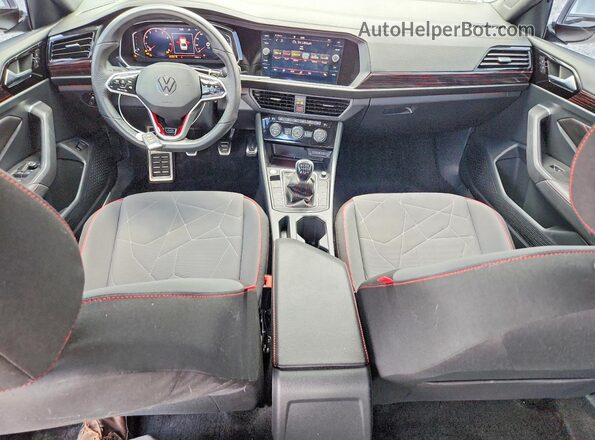 3VW8T7BU5RM004474 2024 VOLKSWAGEN JETTA Белый Вид панели приборов