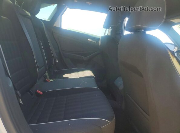 3VWAM7BU4RM048514 2024 VOLKSWAGEN JETTA White Vista de los asientos traseros