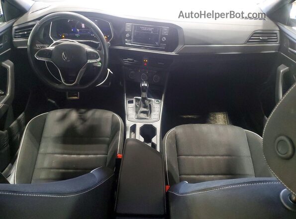 3VWBM7BU3RM083548 2024 VOLKSWAGEN JETTA White Widok deski rozdzielczej