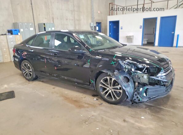 3VWBM7BU7PM026153 2023 VOLKSWAGEN JETTA Черный Передняя правая четверть