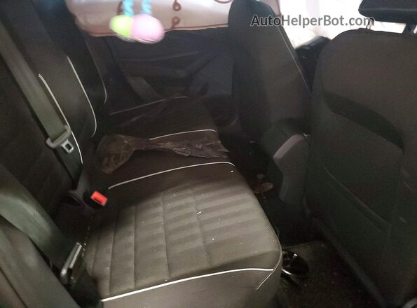 3VWBM7BU8RM006951 2024 VOLKSWAGEN JETTA Черный Вид задних сидений