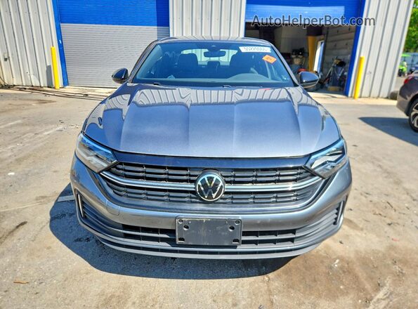 3VWBM7BU9RM018963 2024 VOLKSWAGEN JETTA Gray Widok z przodu