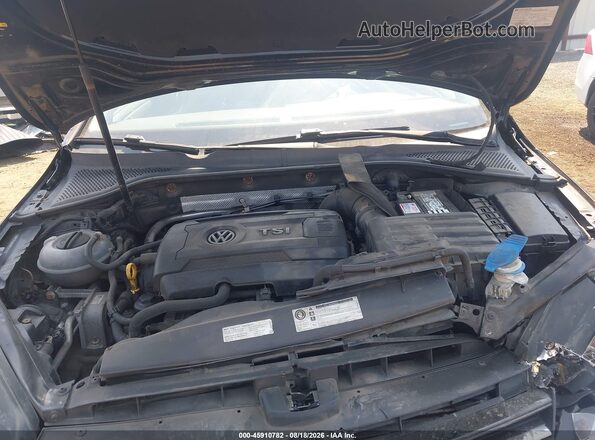 3VWC17AU8HM501339 2017 VOLKSWAGEN GOLF Black Widok z tyłu