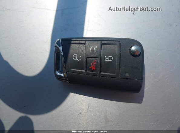 3VWC17AU8HM501339 2017 VOLKSWAGEN GOLF Black Widok deski rozdzielczej