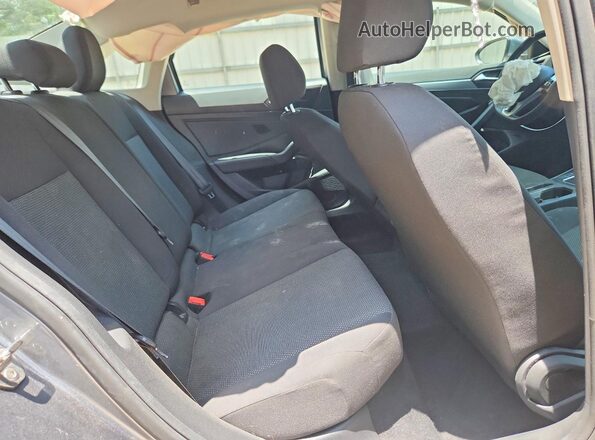 3VWC57BU0KM078637 2019 VOLKSWAGEN JETTA Gray Widok tylnych siedzeń