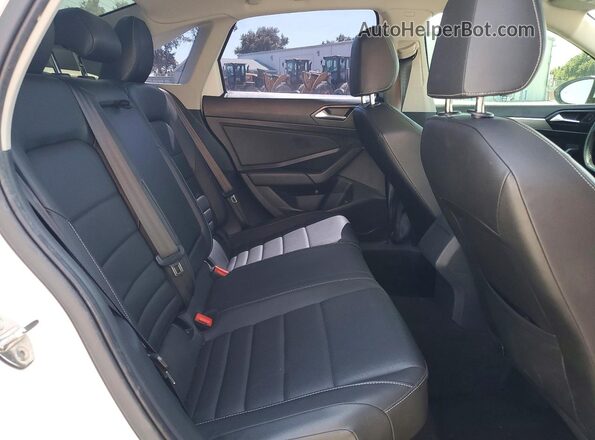 3VWC57BU0MM031398 2021 VOLKSWAGEN JETTA Белый Вид задних сидений