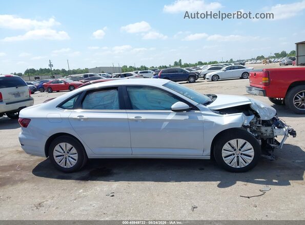 3VWC57BU1KM129353 2019 VOLKSWAGEN JETTA White Widok wnętrza z tyłu