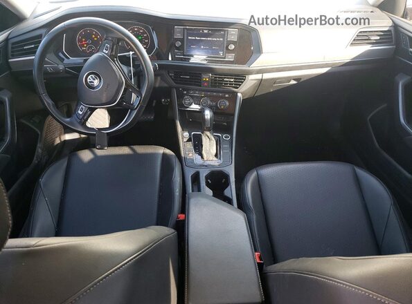 3VWC57BU1LM095139 2020 VOLKSWAGEN JETTA Белый Вид панели приборов