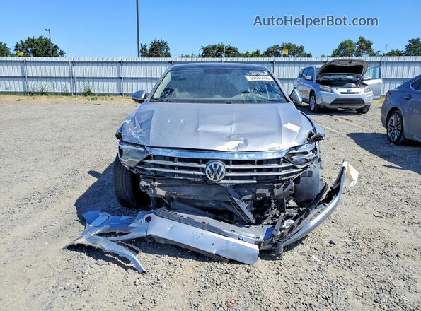 3VWC57BU1MM027960 2021 VOLKSWAGEN JETTA Silver Widok z przodu