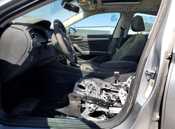 3VWC57BU1MM027960 2021 VOLKSWAGEN JETTA Silver Widok wnętrza z przodu