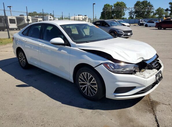 3VWC57BU1MM047044 2021 VOLKSWAGEN JETTA White Delantero derecho