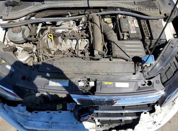 3VWC57BU1MM047044 2021 VOLKSWAGEN JETTA White Vista interior trasera