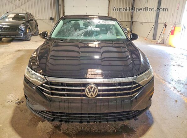 3VWC57BU2KM061385 2019 VOLKSWAGEN JETTA Black Widok z przodu