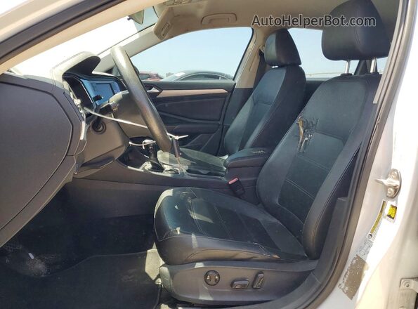 3VWC57BU2KM074220 2019 VOLKSWAGEN JETTA Silver წინა პანელის ხედი