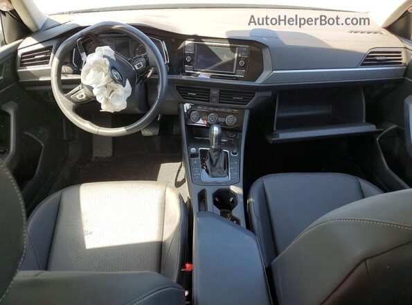 3VWC57BU2KM212029 2019 VOLKSWAGEN JETTA Серый Вид панели приборов