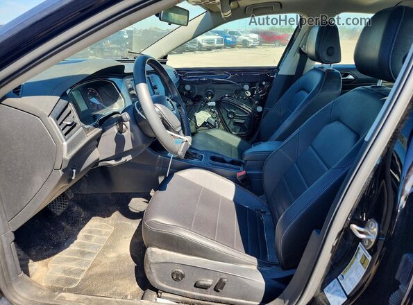 3VWC57BU2MM007992 2021 VOLKSWAGEN JETTA Black Front interior view