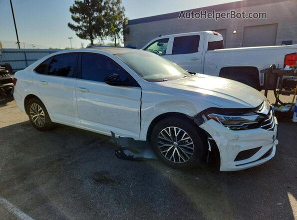 3VWC57BU2MM096382 2021 VOLKSWAGEN JETTA Белый Передняя правая четверть