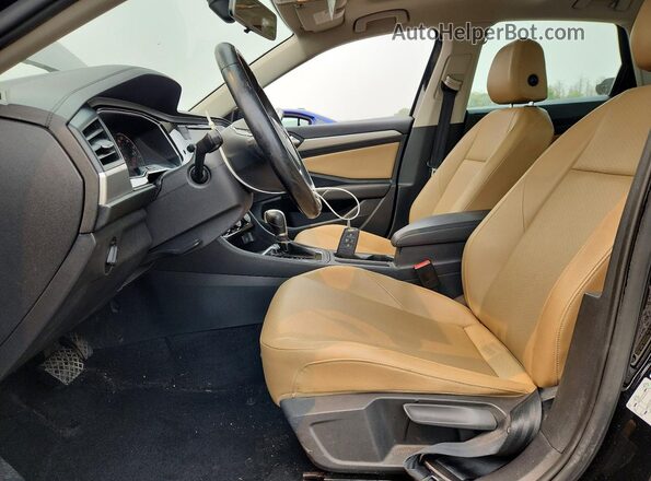 3VWC57BU3KM103000 2019 VOLKSWAGEN JETTA Black წინა სალონის ხედი