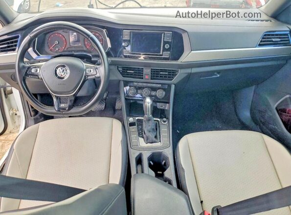 3VWC57BU3KM103207 2019 VOLKSWAGEN JETTA White Вид панелі приладів