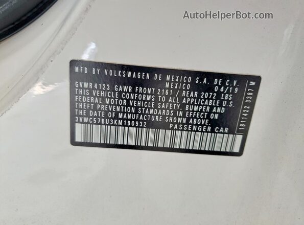 3VWC57BU3KM190932 2019 VOLKSWAGEN JETTA White Engine compartment view