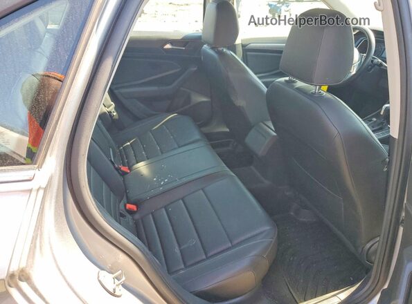 3VWC57BU3MM033095 2021 VOLKSWAGEN JETTA Silver Rear seats view