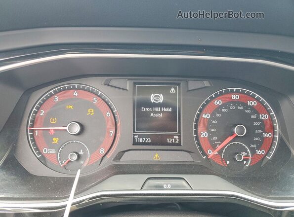 3VWC57BU4KM220150 2019 VOLKSWAGEN JETTA Silver ხელსაწყოთა პანელის ხედი