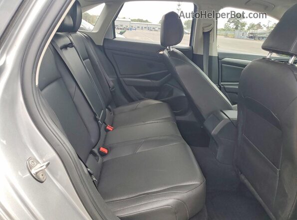 3VWC57BU4KM220150 2019 VOLKSWAGEN JETTA Silver უკანა სავარძლების ხედი