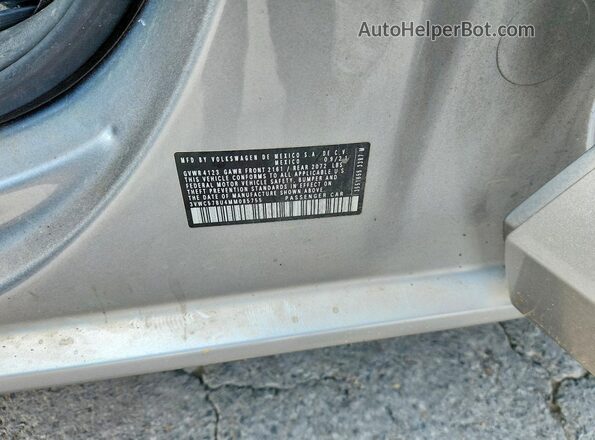 3VWC57BU4MM085755 2021 VOLKSWAGEN JETTA Silver Vista del compartimento del motor