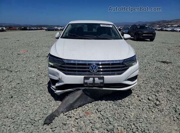 3VWC57BU4MM092687 2021 VOLKSWAGEN JETTA White Widok z przodu