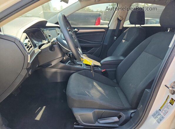 3VWC57BU5KM040191 2019 VOLKSWAGEN JETTA Белый Вид салона спереди