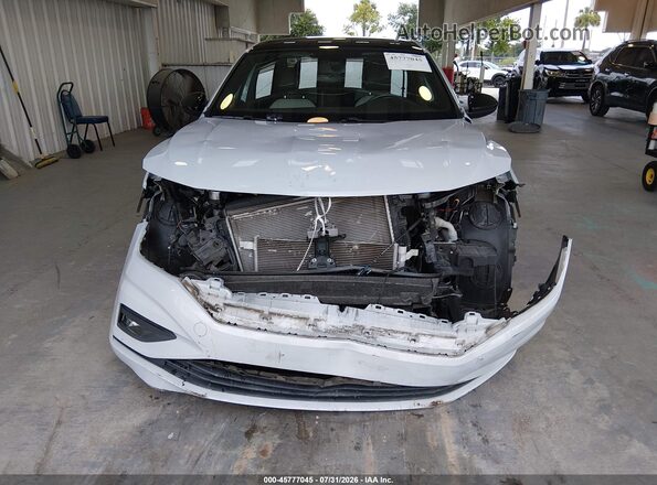 3VWC57BU5KM104567 2019 VOLKSWAGEN JETTA White Widok wnętrza z tyłu