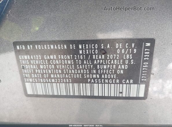 3VWC57BU5KM222683 2019 VOLKSWAGEN JETTA Gray Vista del compartimento del motor