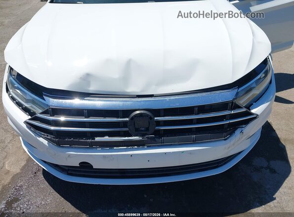 3VWC57BU5MM032126 2021 VOLKSWAGEN JETTA White Widok z przodu