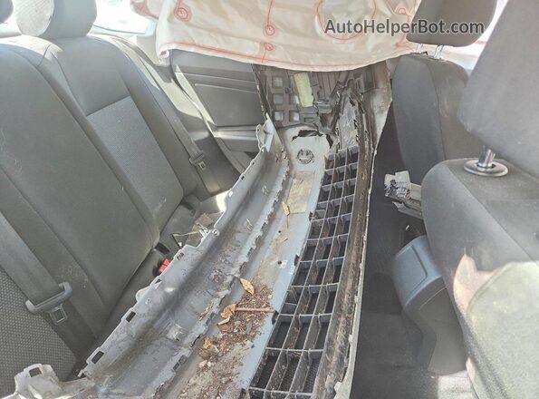 3VWC57BU7KM027197 2019 VOLKSWAGEN JETTA Белый Вид задних сидений
