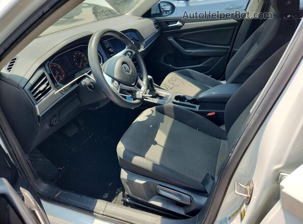3VWC57BU7KM054450 2019 VOLKSWAGEN JETTA White Вид салону спереду