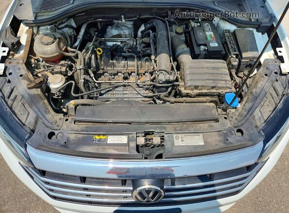 3VWC57BU7KM054450 2019 VOLKSWAGEN JETTA White Вид задньої частини салону