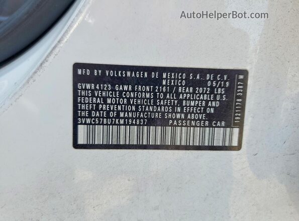 3VWC57BU7KM194837 2019 VOLKSWAGEN JETTA White Widok komory silnika