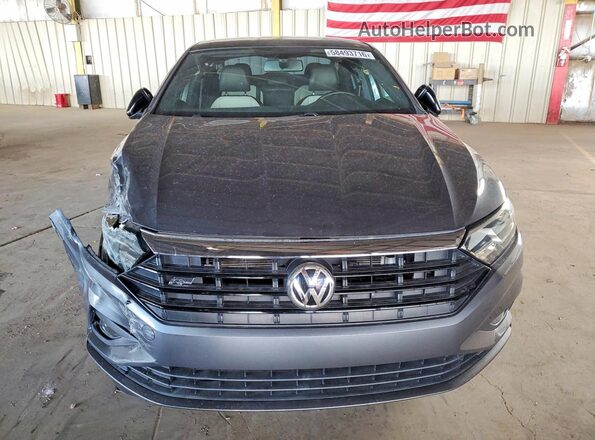 3VWC57BU7KM239226 2019 VOLKSWAGEN JETTA Серый Вид спереди