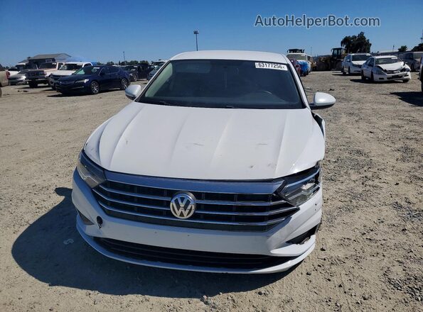 3VWC57BU7MM047047 2021 VOLKSWAGEN JETTA White Widok z przodu