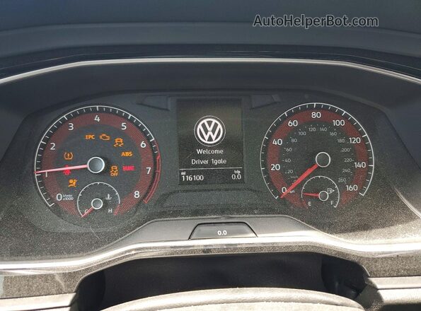 3VWC57BU8LM093369 2020 VOLKSWAGEN JETTA White ხელსაწყოთა პანელის ხედი