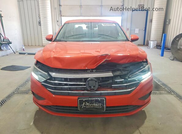 3VWC57BU9KM095792 2019 VOLKSWAGEN JETTA Orange Front view