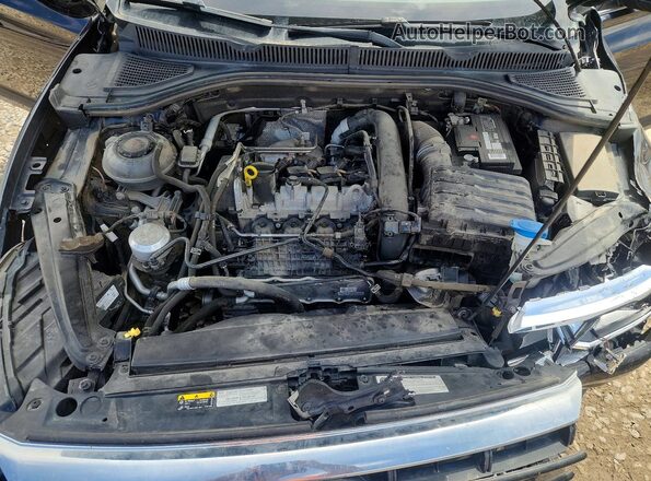 3VWC57BUXKM240063 2019 VOLKSWAGEN JETTA Черный Вид задней части салона