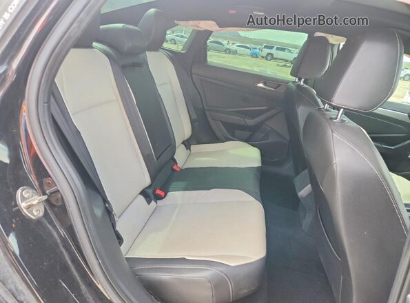 3VWC57BUXKM240063 2019 VOLKSWAGEN JETTA Черный Вид задних сидений